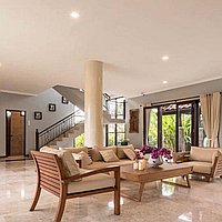 Stunning five-bedroom family villa in the heart of Batu Bolong. Villas in Bali for Sale: Вилла в Чангу, Балиан за 1482 тыс. USD. Freehold. Предварительный просмотр фото #7