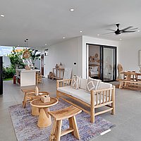 Rustic Two-Bedroom Villa in Tumbak Bayuh, a Short Drive to the Beach. Villas in Bali for Sale: Вилла в Чангу, Балиан за 185 тыс. USD. Leasehold. Предварительный просмотр фото #3