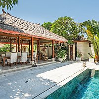 Luxurious villa retreat steps from the beach in Batu Belig. Villas in Bali for Sale: Вилла в Чангу, Балиан за 1304 тыс. USD. Freehold. Предварительный просмотр фото #10