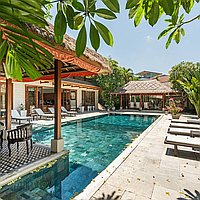 Luxurious villa retreat steps from the beach in Batu Belig. Villas in Bali for Sale: Вилла в Чангу, Балиан за 1304 тыс. USD. Freehold. Предварительный просмотр фото #9