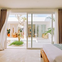 Modern spacious three bedroom villa in tumbak Bayuh for lease. Villas in Bali for Sale: Вилла в Чангу, Балиан за 298 тыс. USD. Leasehold. Предварительный просмотр фото #7