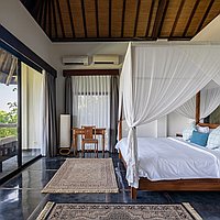 Beachfront villa retreat in Seseh for sale. Villas in Bali for Sale: Вилла в Чангу, Балиан за 3396 тыс. USD. Freehold. Предварительный просмотр фото #12