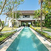 Beachfront villa retreat in Seseh for sale. Villas in Bali for Sale: Вилла в Чангу, Балиан за 3396 тыс. USD. Freehold. Предварительный просмотр фото #3