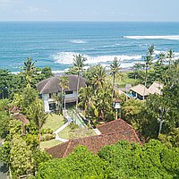 Beachfront villa retreat in Seseh for sale. Villas in Bali for Sale: Вилла в Чангу, Балиан за 3396 тыс. USD. Freehold. Предварительный просмотр фото #2