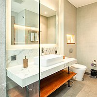 Brand New Five-Bedroom Villa in Tourism Zoned Area Near Lima Beach, Pererenan. Villas in Bali for Sale: Вилла в Чангу, Балиан за 525 тыс. USD. Leasehold. Предварительный просмотр фото #10