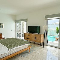 Contemporary 3-Bedroom Villa with Rice Field Views in Tumbak Bayuh. Villas in Bali for Sale: Vila di dalam Canggu, Bali untuk 4,4 Miliar IDR. Leasehold. Pratinjau foto #6