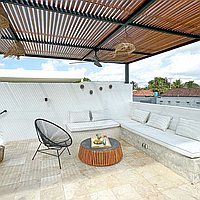 Contemporary 3-Bedroom Villa with Rice Field Views in Tumbak Bayuh. Villas in Bali for Sale: Vila di dalam Canggu, Bali untuk 4,4 Miliar IDR. Leasehold. Pratinjau foto #9