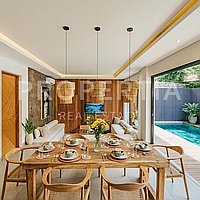Modern Elegance Minutes From Canggu Beach. Villas in Bali for Sale: Вилла в Чангу, Балиан за 347 тыс. USD. Leasehold. Предварительный просмотр фото #1