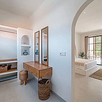 Stylish Mediterranean villa in prime Batu Bolong location. Villas in Bali for Sale: Вилла в Чангу, Балиан за 225 тыс. USD. Leasehold. Предварительный просмотр фото #9