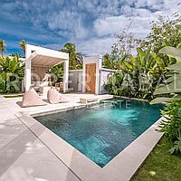 Tropical Inspired Family Villa In Echo Beach. Villas in Bali for Sale: Вилла в Чангу, Балиан за 49,6 млн. RUB. Leasehold. Предварительный просмотр фото #7