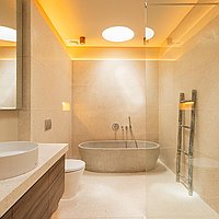 Elegant 1-bedroom townhouses in Berawa. Villas in Bali for Sale: Вилла в Чангу, Балиан за 19,8 млн. RUB. Leasehold. Предварительный просмотр фото #7