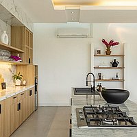 Indulge in luxury two-bedroom villa in Tumbak Bayuh. Villas in Bali for Sale: Вилла в Чангу, Балиан за 273 тыс. USD. Leasehold. Предварительный просмотр фото #7