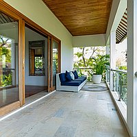 Breathtaking 5-bedroom modern villa only 250 meters from Pererenan beach. Villas in Bali for Sale: Вилла в Чангу, Балиан за 1365 тыс. USD. Leasehold. Предварительный просмотр фото #11