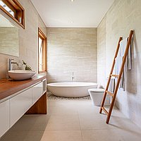 Breathtaking 5-bedroom modern villa only 250 meters from Pererenan beach. Villas in Bali for Sale: Вилла в Чангу, Балиан за 1365 тыс. USD. Leasehold. Предварительный просмотр фото #10