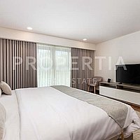 Modern Tropical Family Home In Berawa. Villas in Bali for Sale: Вилла в Чангу, Балиан за 859 тыс. USD. Freehold. Предварительный просмотр фото #6