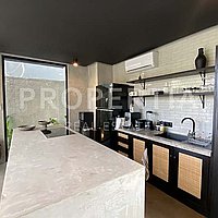 Stylish Modern Villa In The Heart Of Canggu. Villas in Bali for Sale: Vila di dalam Canggu, Bali untuk 4,2 Miliar IDR. Leasehold. Pratinjau foto #1