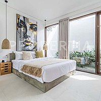 Stylish Turnkey Villa In Prime Location Of Berawa. Villas in Bali for Sale: Вилла в Берава (Чангу), Балиан за 267 тыс. USD. Leasehold. Предварительный просмотр фото #8