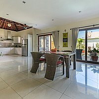 Two-bedroom villa only 350m from Berawa Beach. Villas in Bali for Sale: Вилла в Чангу, Балиан за 350 тыс. USD. Leasehold. Предварительный просмотр фото #7