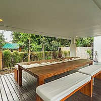 Riverside six bedroom villa with rice field views in Tumbak Bayuh. Villas in Bali for Sale: Вилла в Чангу, Балиан за 1532 тыс. USD. Freehold. Предварительный просмотр фото #5