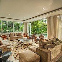 Riverside six bedroom villa with rice field views in Tumbak Bayuh. Villas in Bali for Sale: Вилла в Чангу, Балиан за 1532 тыс. USD. Freehold. Предварительный просмотр фото #6