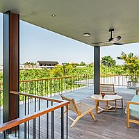 Stunning 4-bedroom villa in Tumbak Bayuh with pandan field views. Villas in Bali for Sale: Вилла в Чангу, Балиан за 643 тыс. USD. Leasehold. Предварительный просмотр фото #15