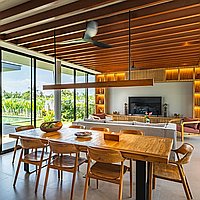 Stunning 4-bedroom villa in Tumbak Bayuh with pandan field views. Villas in Bali for Sale: Вилла в Чангу, Балиан за 643 тыс. USD. Leasehold. Предварительный просмотр фото #4