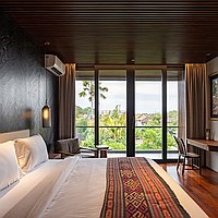 A rare blend of luxury, tradition and modern elegance in Batu Bolong. Villas in Bali for Sale: Вилла в Чангу, Балиан за 2365 тыс. USD. Freehold. Предварительный просмотр фото #14