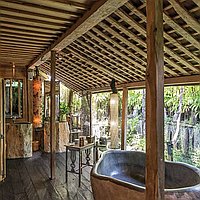 Authentic Grandeur 5-bedroom Estate in Canggu. Villas in Bali for Sale: Vila di dalam Canggu, Bali untuk 22,1 Miliar IDR. Leasehold. Pratinjau foto #10