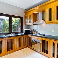 Captivating Two-Bedroom Freehold Villa with Authentic Balinese Architecture in Pererenan’s Thriving Locale. Villas in Bali for Sale: Вилла в Чангу, Балиан за 399 тыс. USD. Freehold. Предварительный просмотр фото #4