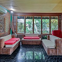 Great Opportunity for Developers or Investors: Freehold Three-Bedroom Balinese Home set on 700sqm of Land. Villas in Bali for Sale: Vila di dalam Canggu, Bali untuk 7,6 Miliar IDR. Freehold. Pratinjau foto #9