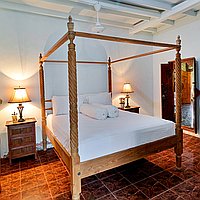 Great Opportunity for Developers or Investors: Freehold Three-Bedroom Balinese Home set on 700sqm of Land. Villas in Bali for Sale: Vila di dalam Canggu, Bali untuk 7,6 Miliar IDR. Freehold. Pratinjau foto #12