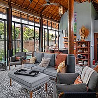 Charming Ethnic-Style Two-Bedroom Villa with Long Lease in Prime Padonan Location. Villas in Bali for Sale: Vila di dalam Canggu, Bali untuk 4,6 Miliar IDR. Leasehold. Pratinjau foto #12