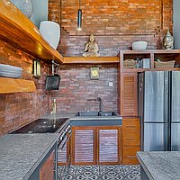 Charming Ethnic-Style Two-Bedroom Villa with Long Lease in Prime Padonan Location. Villas in Bali for Sale: Vila di dalam Canggu, Bali untuk 4,6 Miliar IDR. Leasehold. Pratinjau foto #8