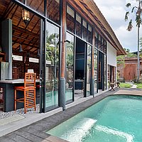 Charming Ethnic-Style Two-Bedroom Villa with Long Lease in Prime Padonan Location. Villas in Bali for Sale: Vila di dalam Canggu, Bali untuk 4,6 Miliar IDR. Leasehold. Pratinjau foto #1
