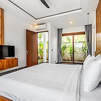 Prime location with stunning design and rental potential in Batu Bolong. Villas in Bali for Sale: Вилла в Чангу, Балиан за 92,3 млн. RUB. Leasehold. Предварительный просмотр фото #12