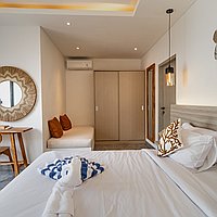 Clean and simple design with U-shape pool in Padonan. Villas in Bali for Sale: Вилла в Чангу, Балиан за 166 тыс. USD. Leasehold. Предварительный просмотр фото #5