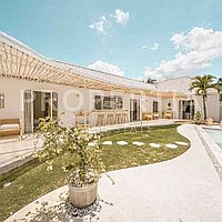 Modern Tropical Oasis In Canggu. Villas in Bali for Sale: Vila di dalam Canggu, Bali untuk 13,1 Miliar IDR. Leasehold. Pratinjau foto #13