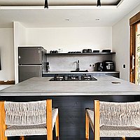 Prime Investment Opportunity: Modern Rustic Three-Bedroom Villa with Flexible Lease Options in Padonan. Villas in Bali for Sale: Вилла в Чангу, Балиан за 148 тыс. USD. Leasehold. Предварительный просмотр фото #5