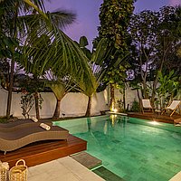 Chic Mediterranean-Inspired Villa in Buduk . Villas in Bali for Sale: Вилла в Чангу, Балиан за 339 тыс. USD. Leasehold. Предварительный просмотр фото #1