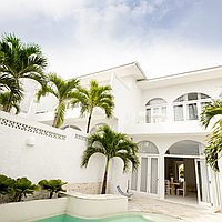 Three bedroom coastal retreat in Seseh for lease. Villas in Bali for Sale: Вилла в Чангу, Балиан за 533 тыс. USD. Leasehold. Предварительный просмотр фото #1