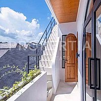 Charming Mediterranean Villa In Pererenan. Villas in Bali for Sale: Vila di dalam Pererenan (Canggu), Bali untuk 4 Miliar IDR. Leasehold. Pratinjau foto #9