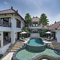 Embrace beautiful 3-bedroom rice field view villa in Tumbak Bayuh. Villas in Bali for Sale: Вилла в Чангу, Балиан за 465 тыс. USD. Leasehold. Предварительный просмотр фото #1