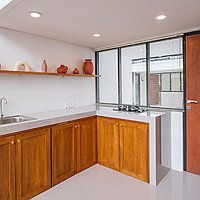 Newly Built One-Bedroom Townhouses with Modern Loft Design in Prime Tumbak Bayuh Location. Villas in Bali for Sale: Вилла в Чангу, Балиан за 87 тыс. USD. Leasehold. Предварительный просмотр фото #2