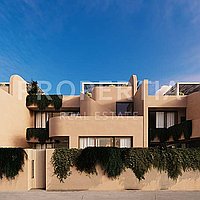 Stunning Contemporary Villas Nearing Completion In Prime Berawa. Villas in Bali for Sale: Vila di dalam Berawa (Canggu), Bali untuk 4,1 Miliar IDR. Leasehold. Pratinjau foto #14