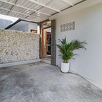 Modern Two-Bedroom Leasehold Villa in Tumbak Bayuh, Minutes from Pererenan Beach. Villas in Bali for Sale: Вилла в Чангу, Балиан за 5,8 млн. RUB. Leasehold. Предварительный просмотр фото #12