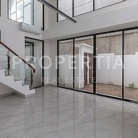 Modern 3-Unit Complex In Cemagi. Villas in Bali for Sale: Вилла в Цемаги, Балиан за 23,8 млн. RUB. Leasehold. Предварительный просмотр фото #1