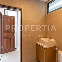 Modern 3-Unit Complex In Cemagi. Villas in Bali for Sale: Вилла в Цемаги, Балиан за 23,8 млн. RUB. Leasehold. Предварительный просмотр фото #9