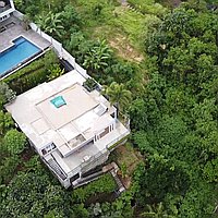 Truly Unique Freehold Property Offering – Villa, Guest House & Office. Villas in Bali for Sale: Вилла в Гианьяр, Балиан за 19,8 млрд. IDR. Freehold. Предварительный просмотр фото #1