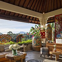 Luxurious Six Bedroom Villa with Enchanting Jungle Views in Gianyar. Villas in Bali for Sale: Вилла в Гианьяр, Балиан за 1067 тыс. USD. Freehold. Предварительный просмотр фото #3