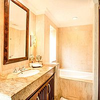 Three bedrooms balinese charm in Jimbaran. Villas in Bali for Sale: Vila di dalam Jimbaran, Bali untuk 6,5 Miliar IDR. Freehold. Pratinjau foto #7